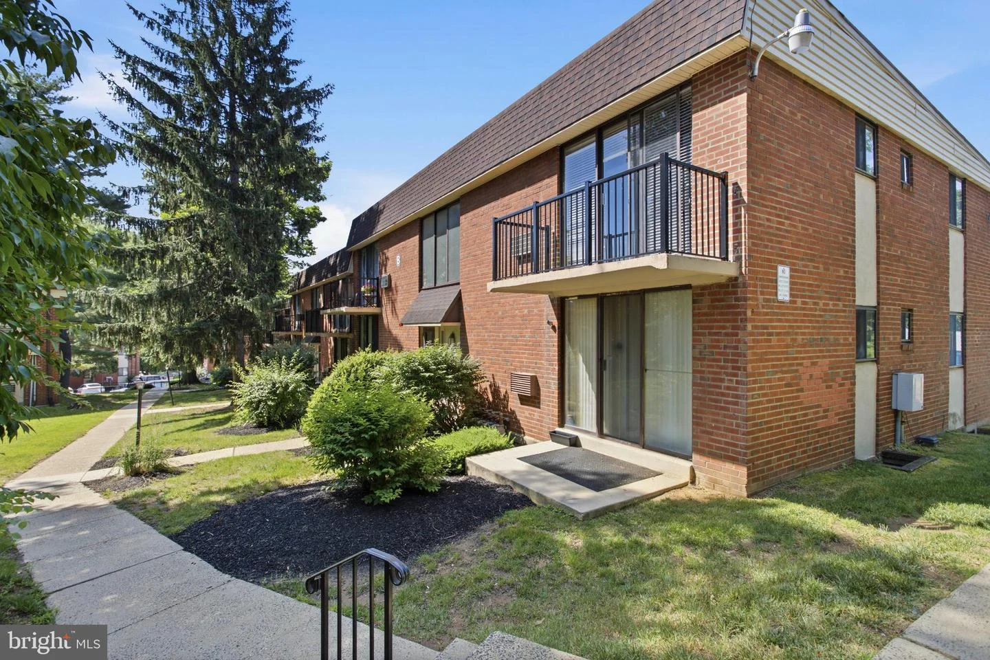 100 E Glenolden Avenue Unit B-6