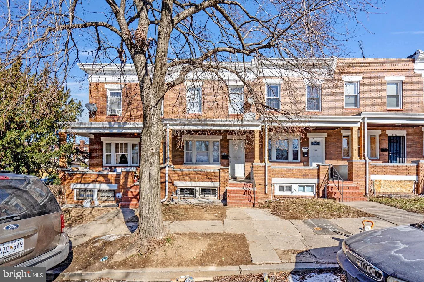 3302 Chesterfield Avenue