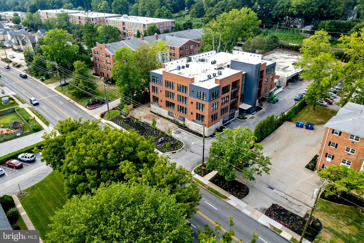 Photo 13 of 18 of 427 E Lancaster #Ph-B condo