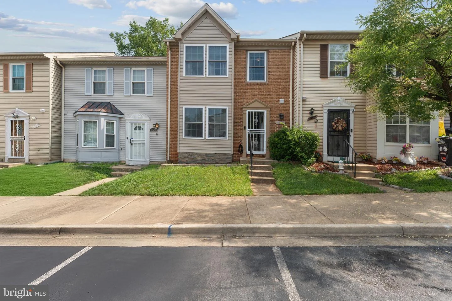 1727 Countrywood Court