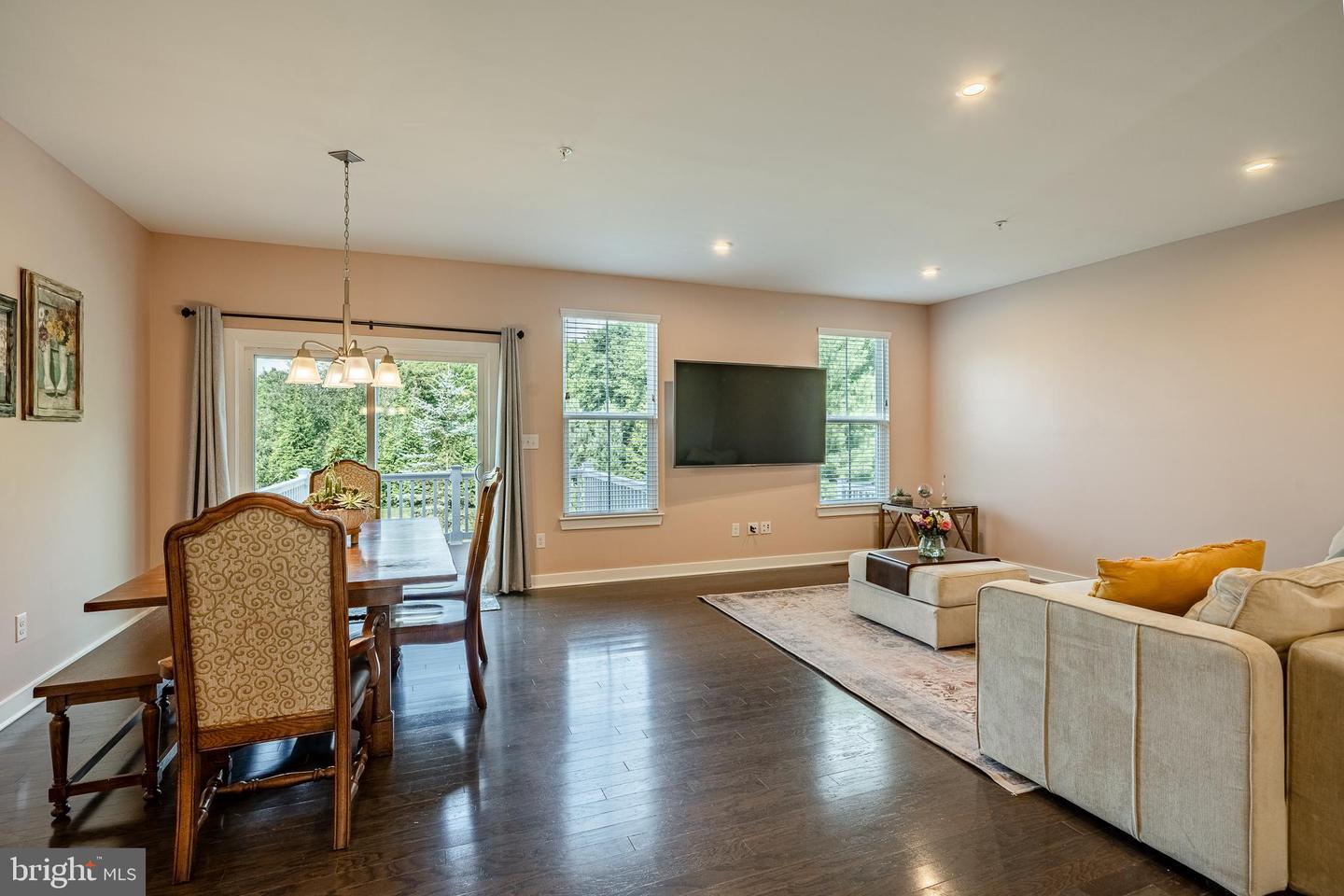 Photo 13 of 47 of 1205 Benjamin Dr townhome