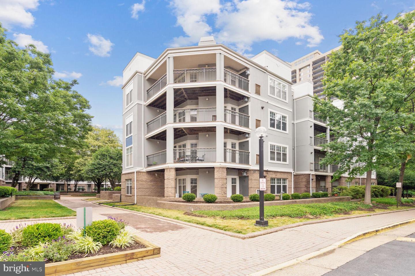 Photo 1 of 22 of 5575 Seminary Rd #204 condo