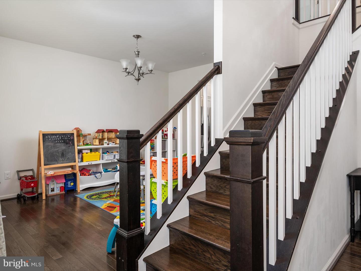 Photo 6 of 61 of 218 Dorchester Rd house