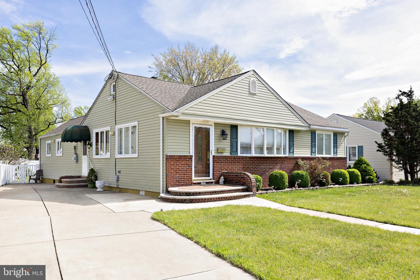 Listing image 5