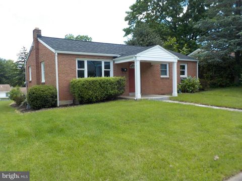 Single Family Residence in Harrisburg PA 400 Fishburn STREET.jpg