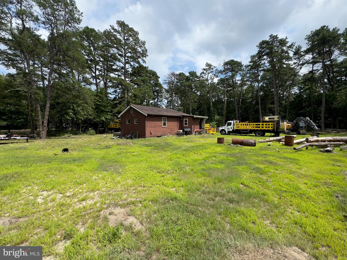 Photo 6 of 21 of 981 New Brooklyn Erial Rd house