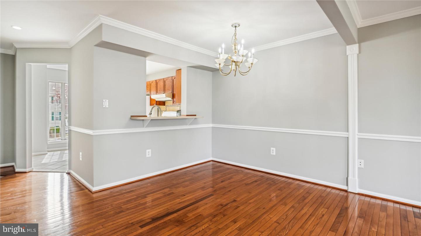 Photo 7 of 45 of 46678 Bartlet Sq townhome