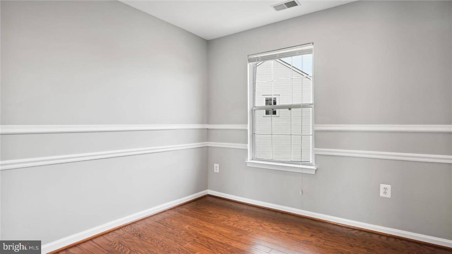 Photo 22 of 45 of 46678 Bartlet Sq townhome