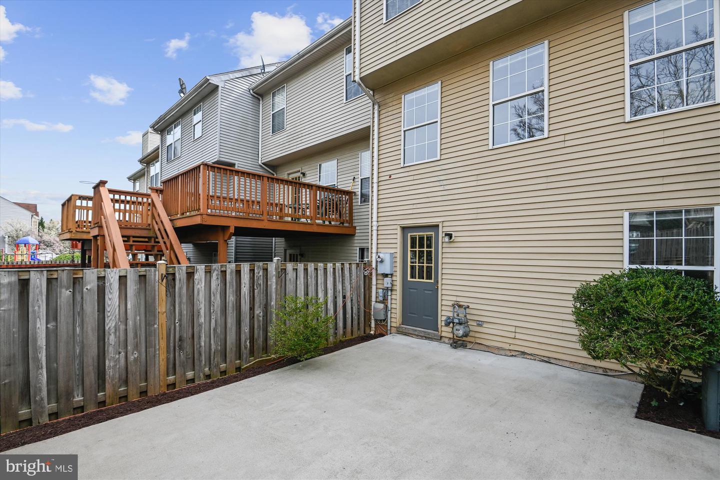 Photo 28 of 45 of 46678 Bartlet Sq townhome