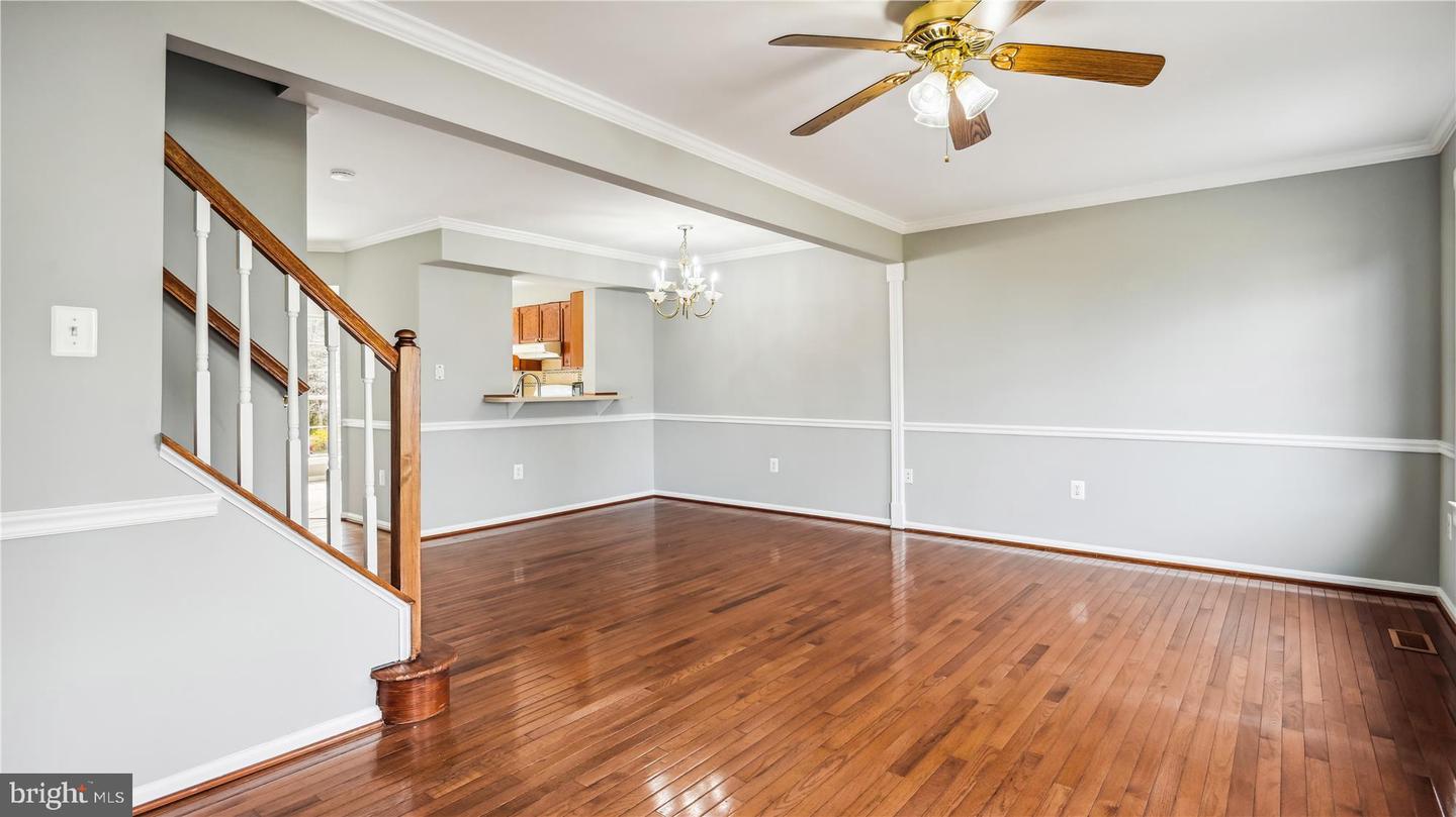 Photo 10 of 45 of 46678 Bartlet Sq townhome