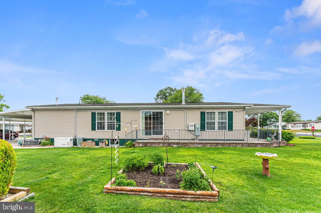 Photo 13 of 45 of 464 Priscilla mobile home
