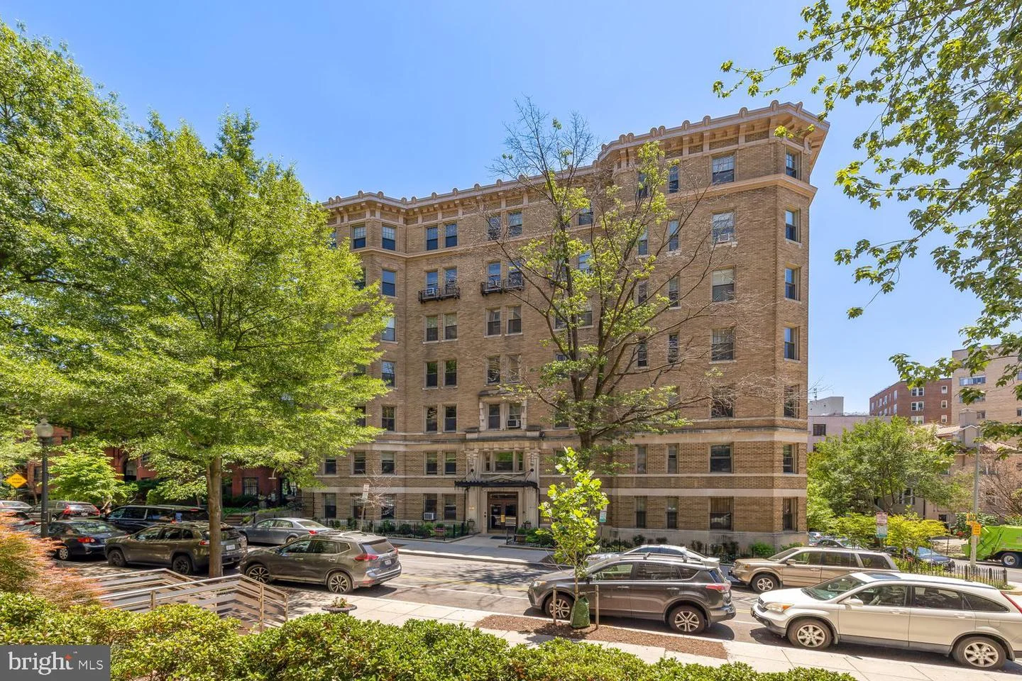 1870 Wyoming Avenue NW Unit 104
