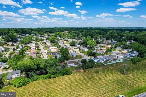 Single Family Residence in Wilmington DE 916 Rockwell ROAD 35.jpg