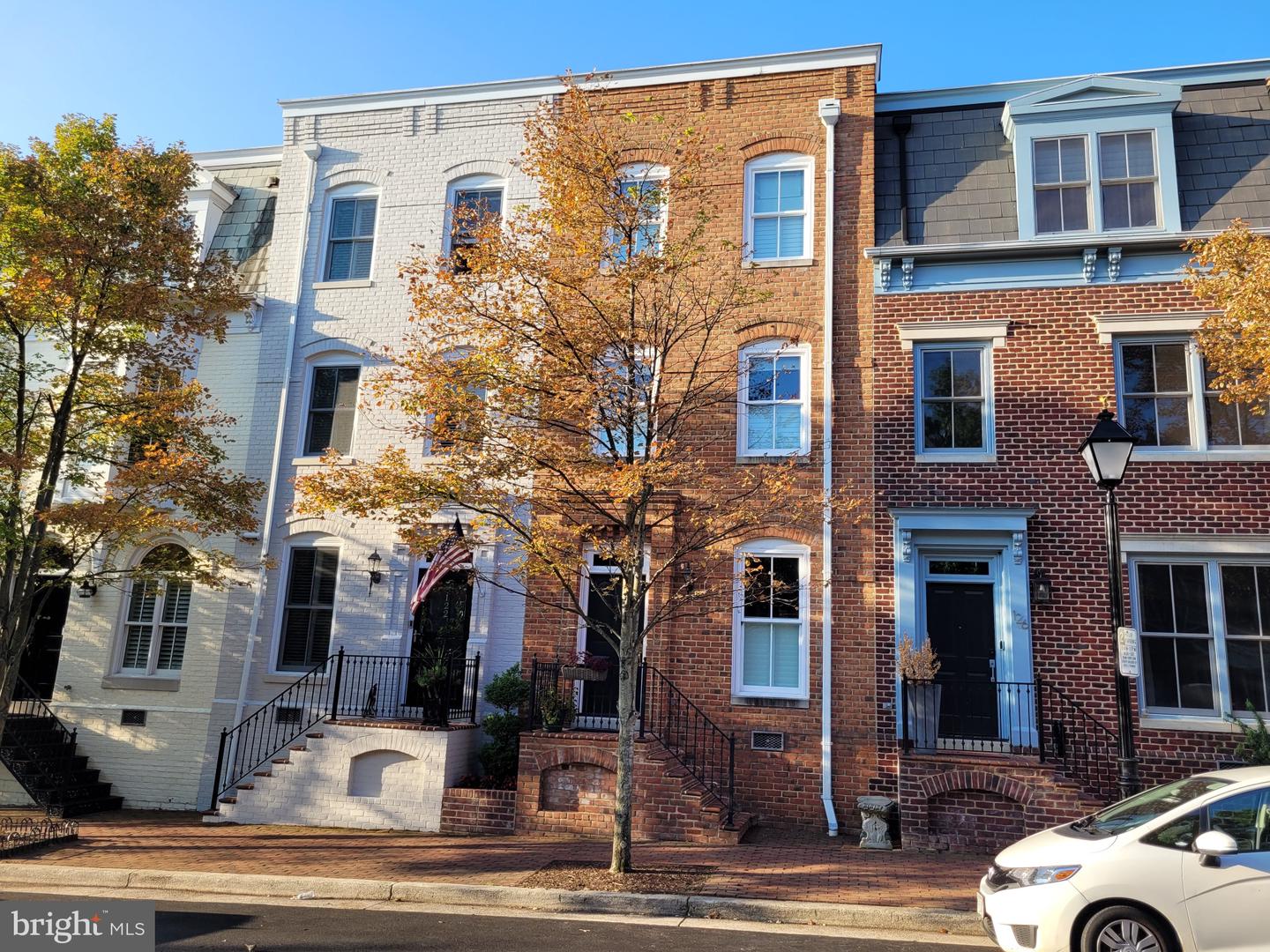 View Alexandria, VA 22314 townhome