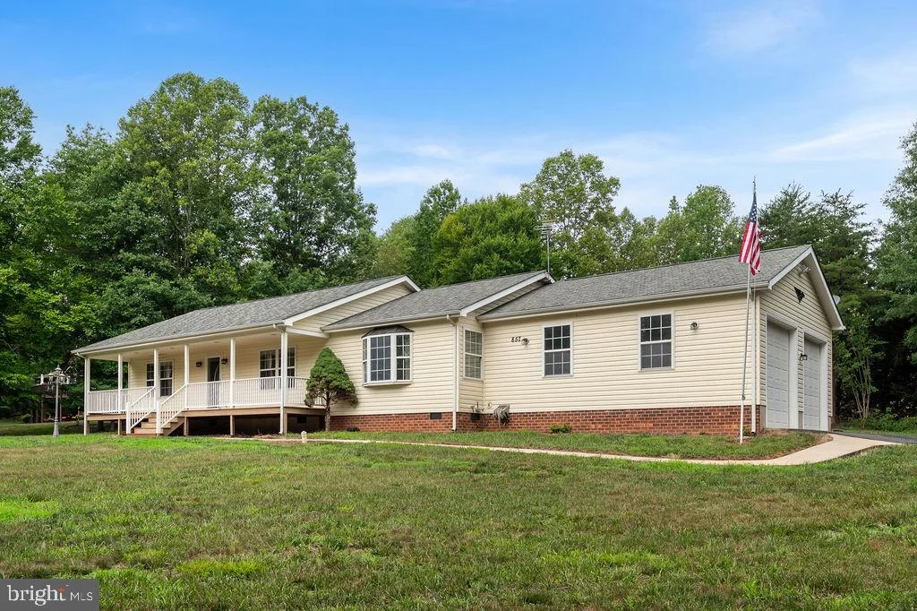 857 Tall Pines Drive