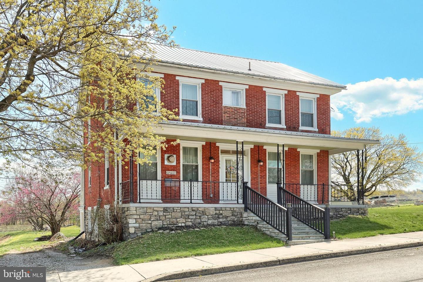 Listing image 1