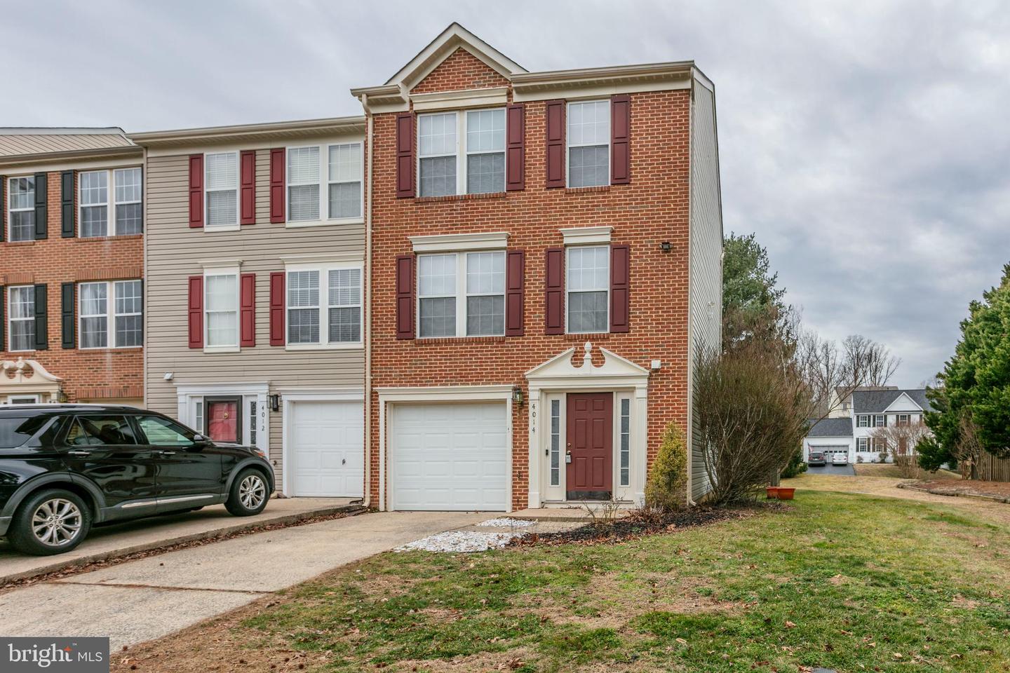 4014 FOUNTAIN BRIDGE CT