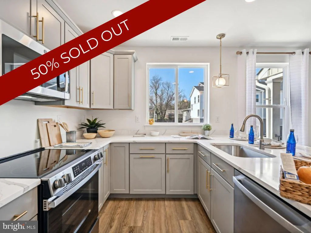 1805 Arch Street Unit 22E