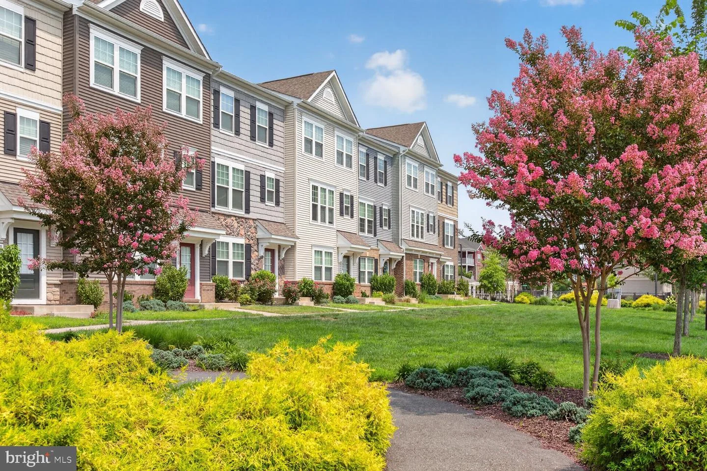 1806 Sag Harbor Lane