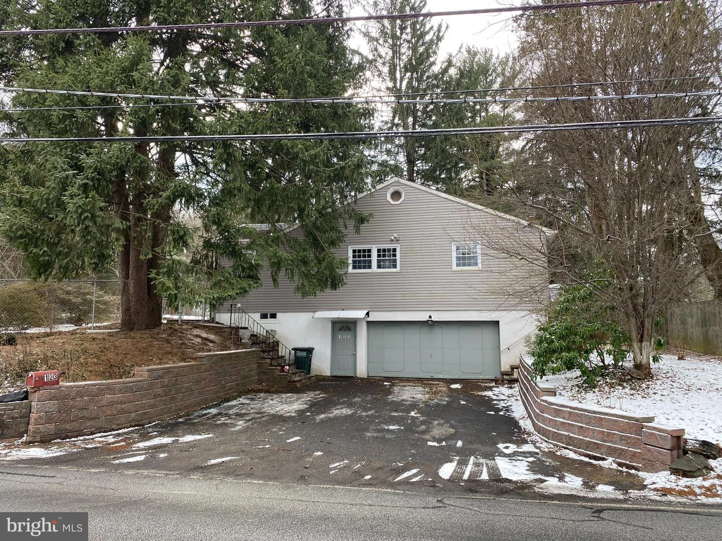 123 E Bristol Road