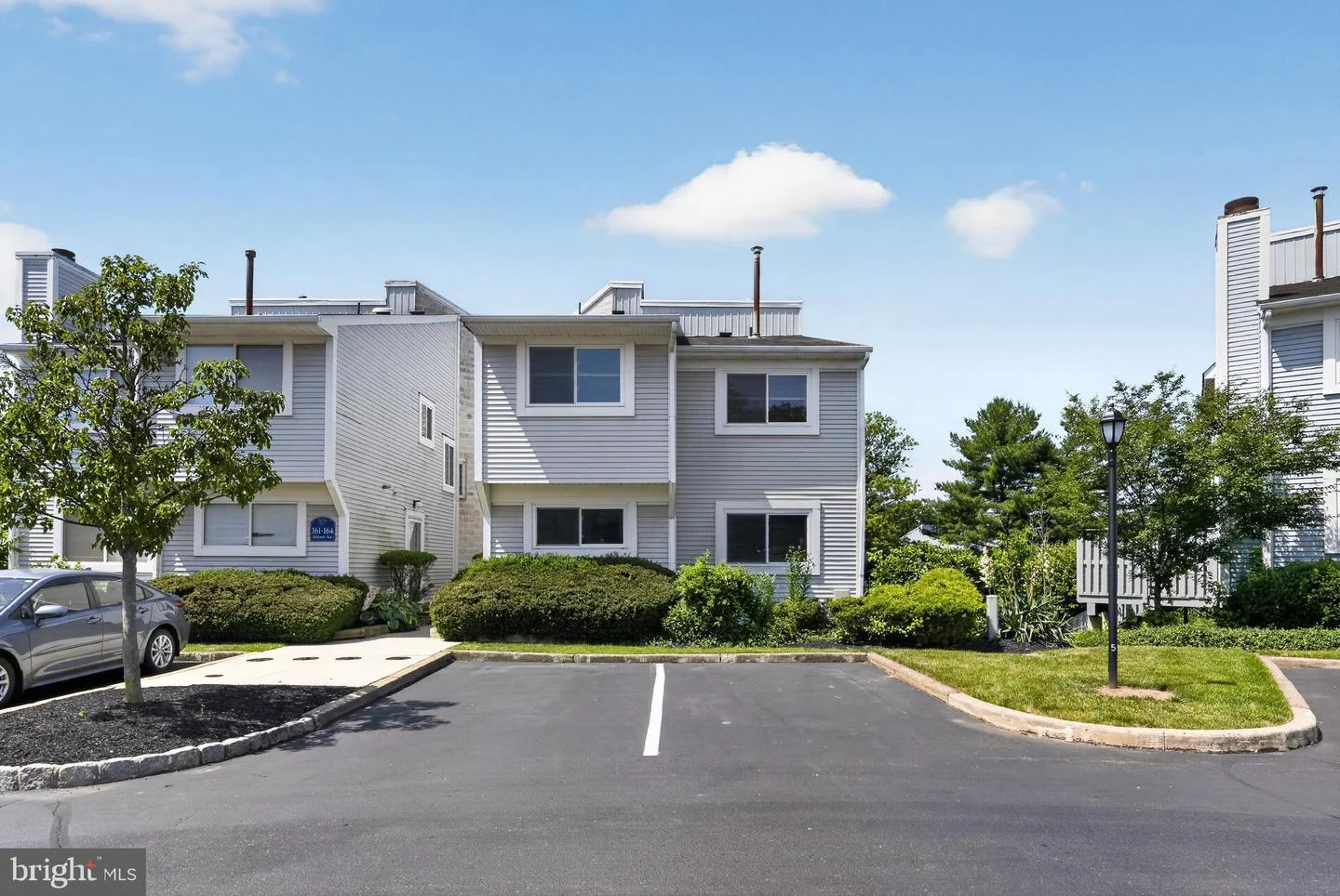 163 Hillcroft Way