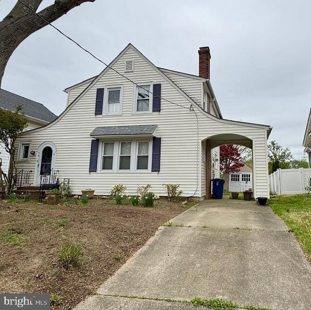 9 N Cherry Grove Ave