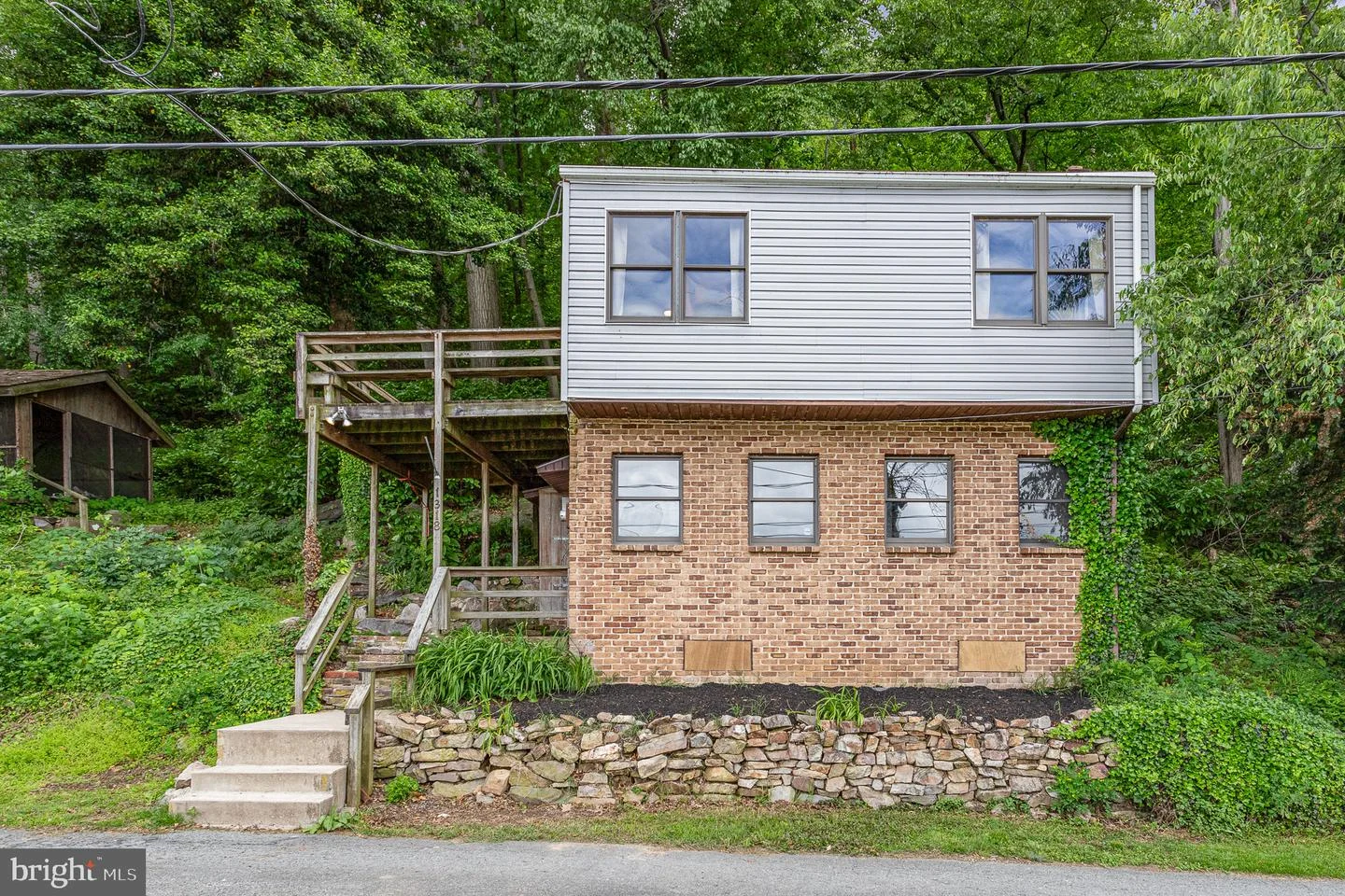 1318 E River Drive