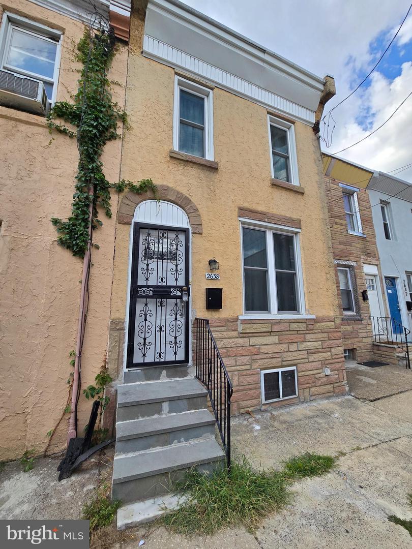 View Philadelphia, PA 19125 townhome