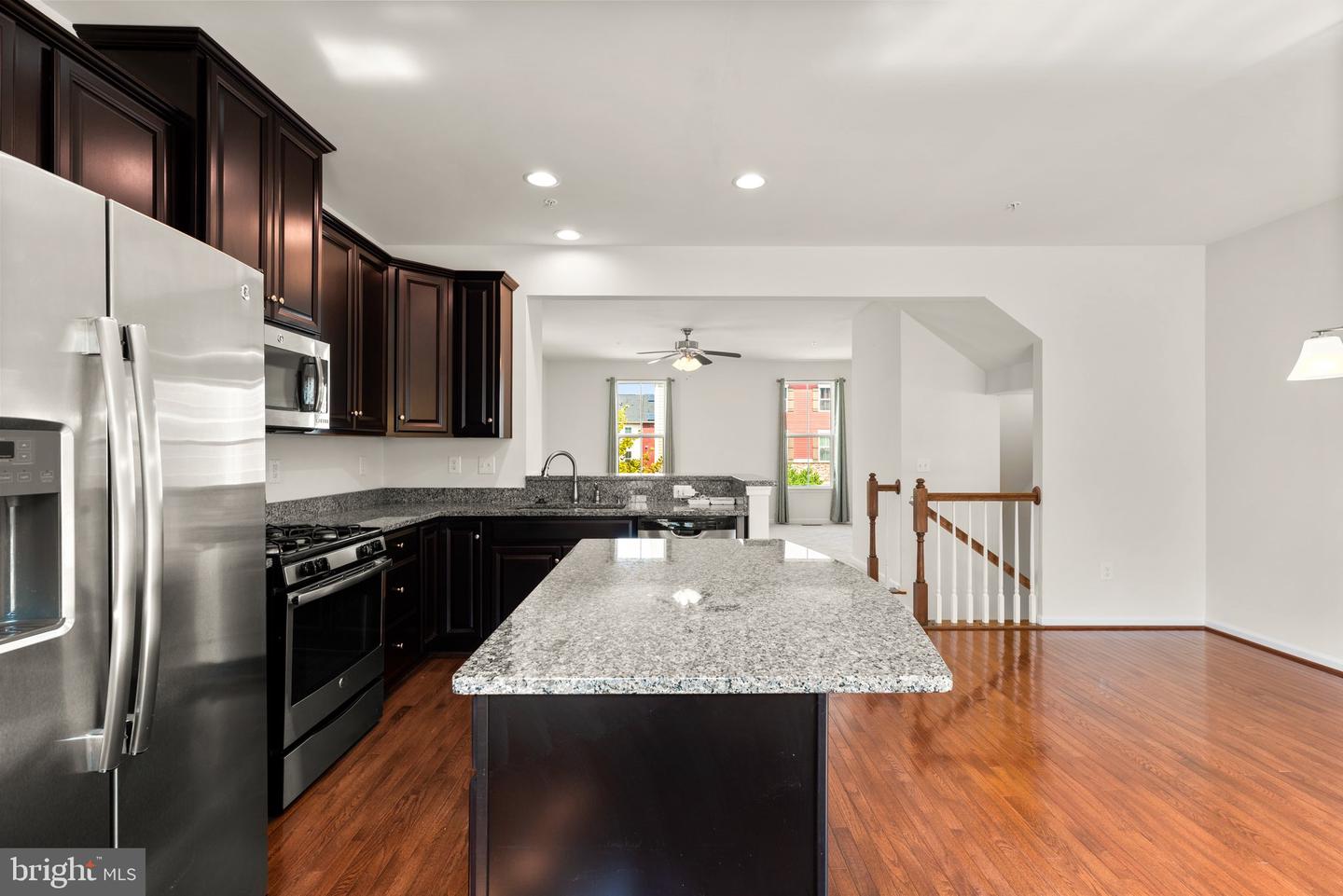 Photo 12 of 45 of 719 Apple Orchard Dr townhome