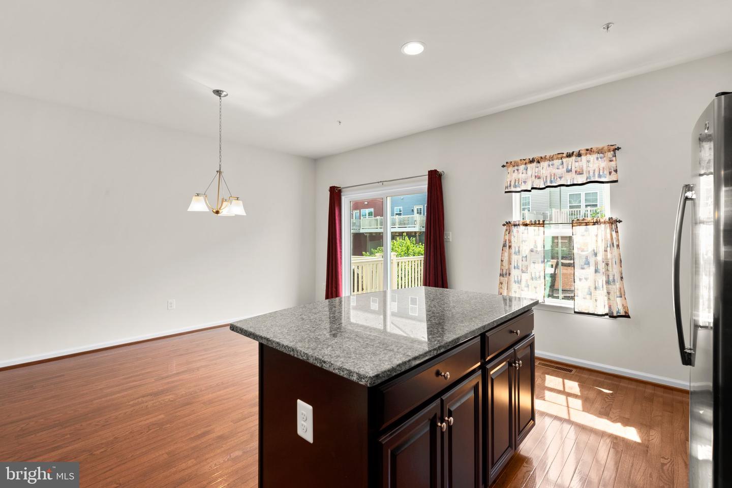 Photo 13 of 45 of 719 Apple Orchard Dr townhome