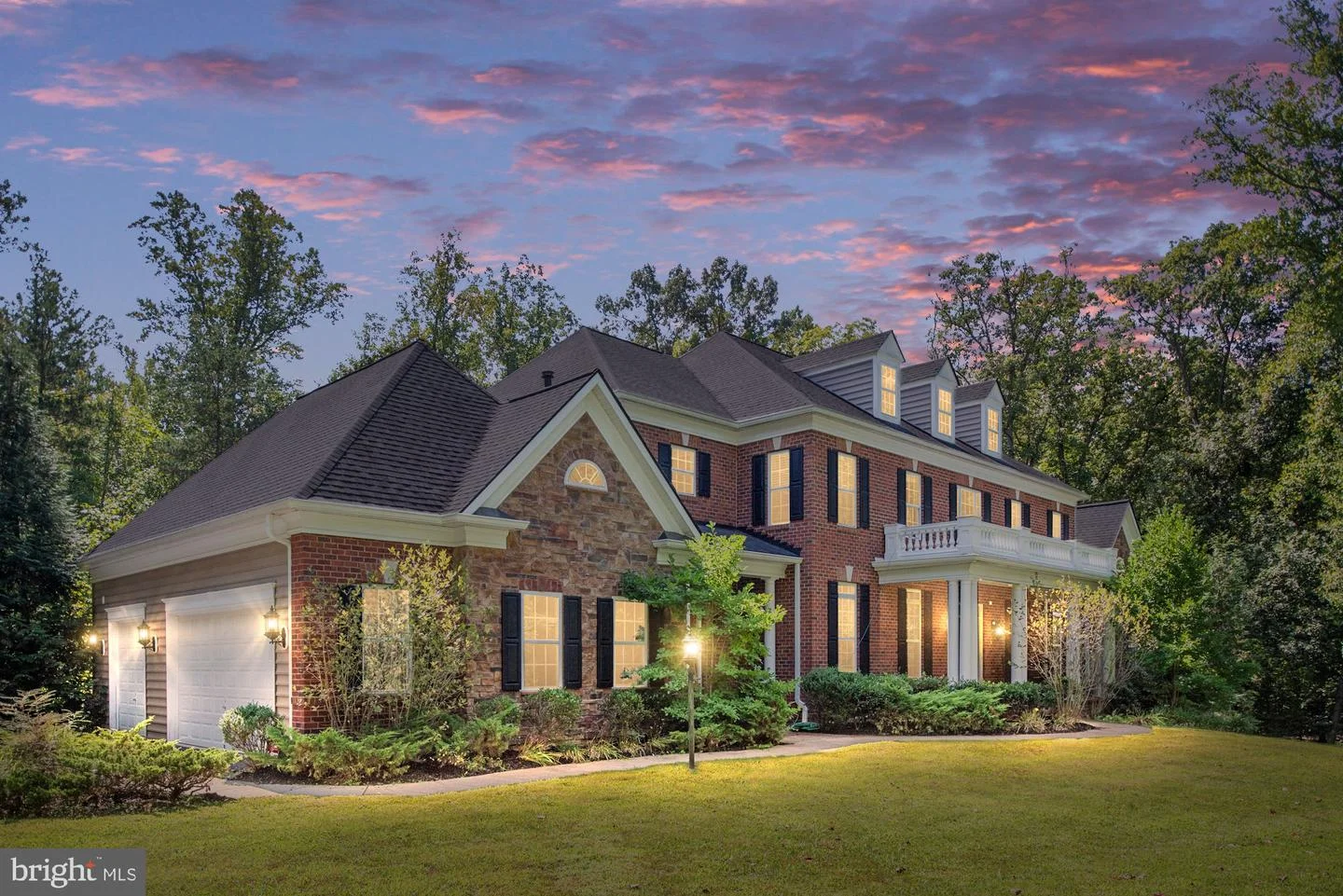 425 Wakerobin Drive