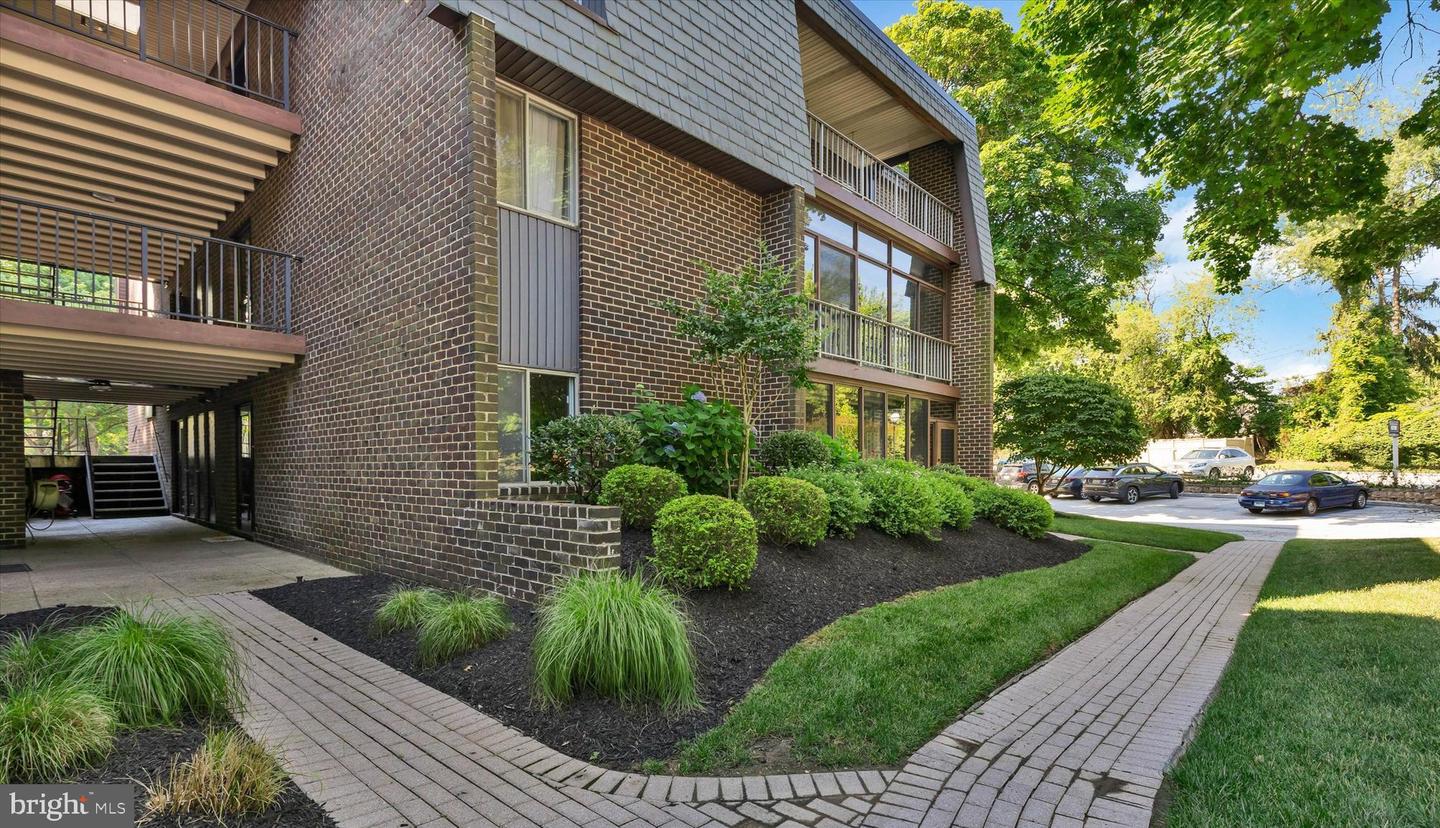 5 Stonehenge Circle Unit 2, Pikesville, MD, 21208