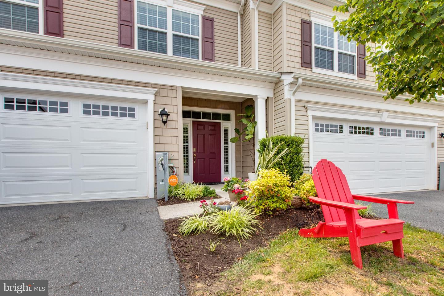Photo 5 of 66 of 7746 River Rock Way townhome