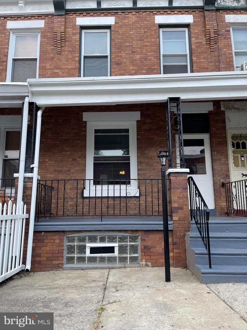 View Philadelphia, PA 19151 townhome