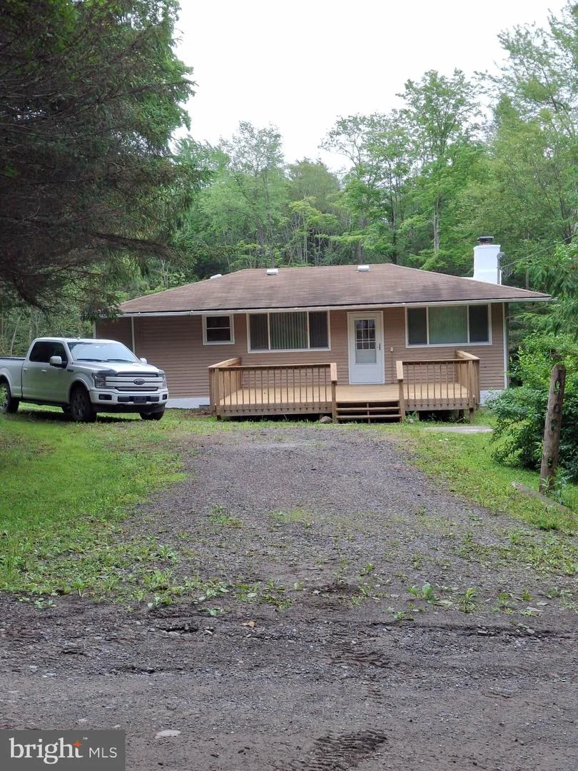 1070 Hayes Road Rd, Dushore, PA, 18614