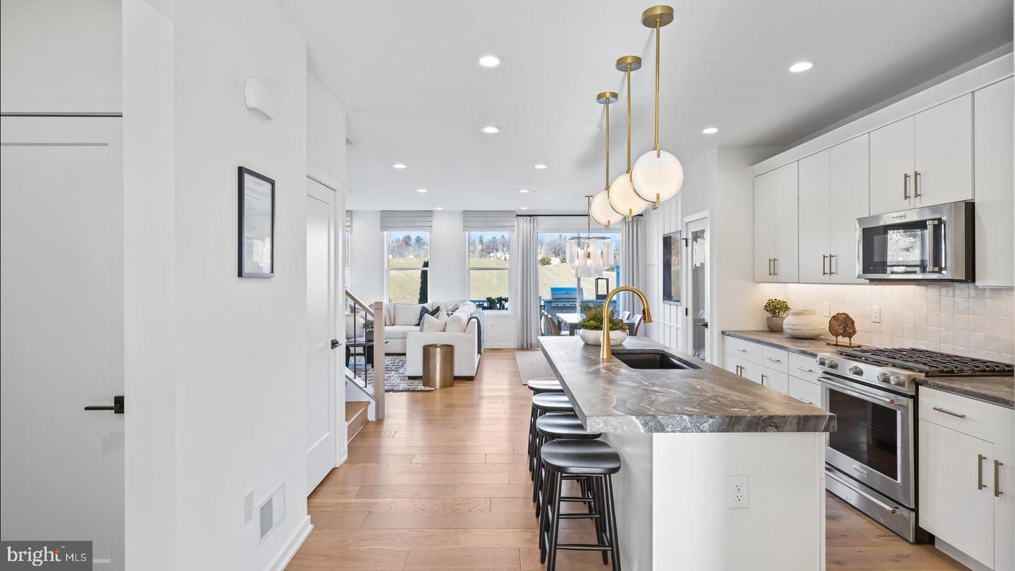 Photo 2 of 12 of 166 Mahogany Lane #Lot 33 townhome