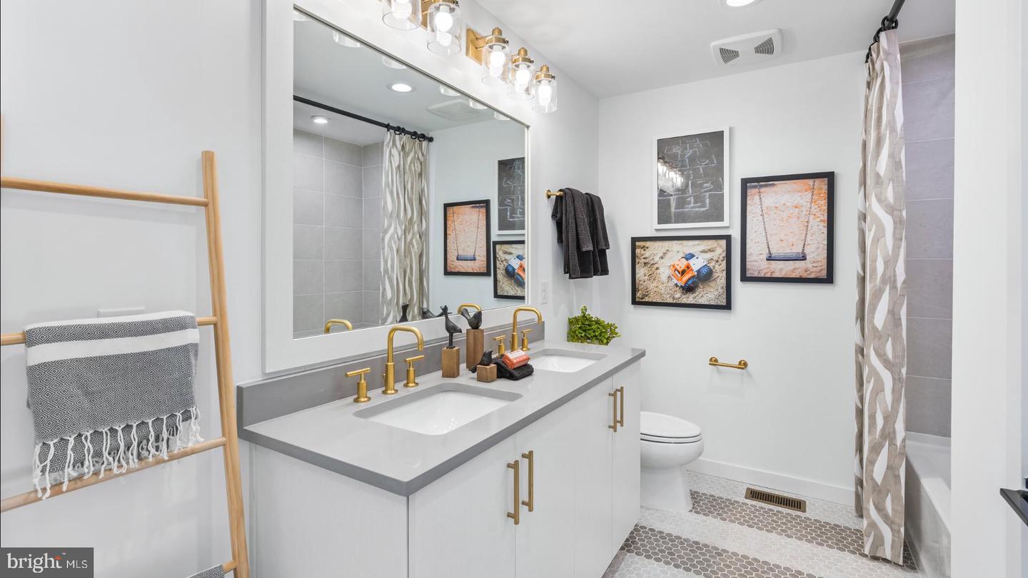 Photo 6 of 12 of 166 Mahogany Lane #Lot 33 townhome