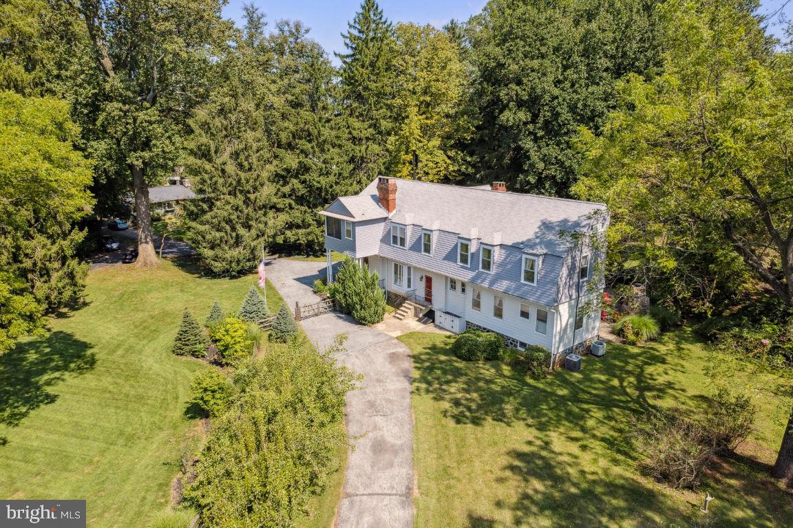 Photo 54 of 61 of 607 Sudbrook Rd house