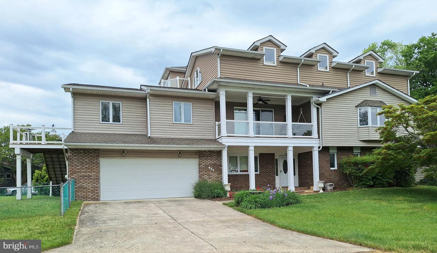 839 Shore Dr