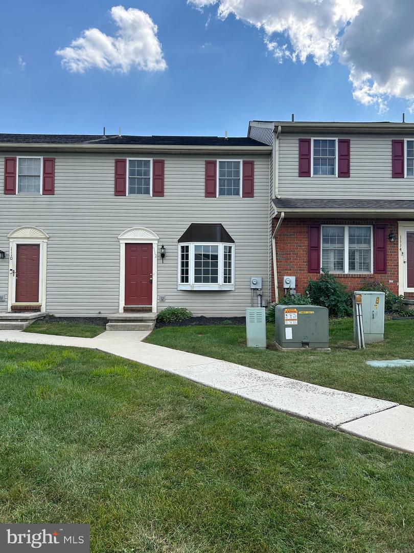 View Reading, PA 19605 townhome