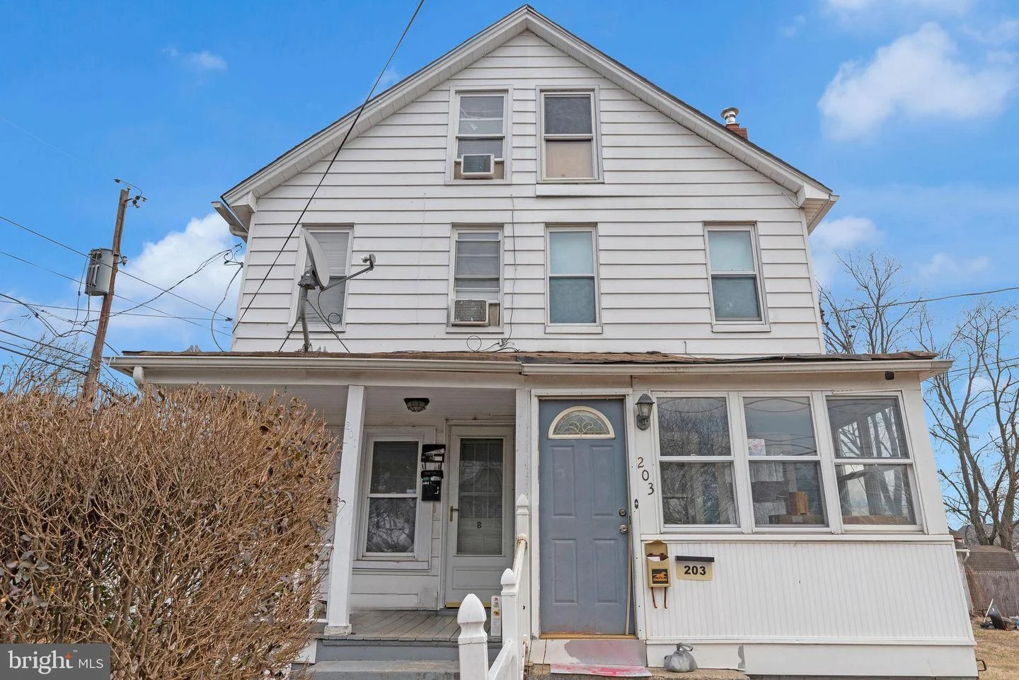 201 Robertson Avenue