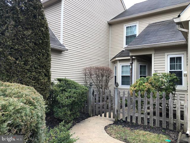 Photo 1 of 80 of 84 Woodlake Dr townhome