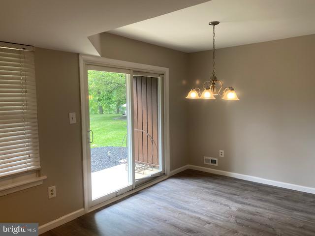 Photo 47 of 80 of 84 Woodlake Dr townhome