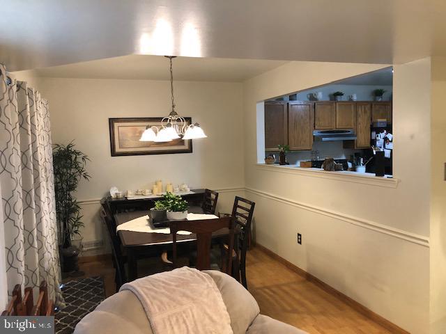 Photo 10 of 80 of 84 Woodlake Dr townhome