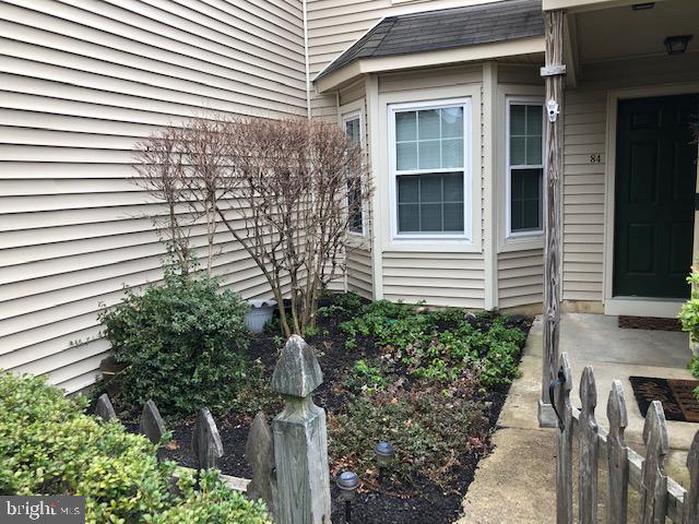 Photo 2 of 80 of 84 Woodlake Dr townhome
