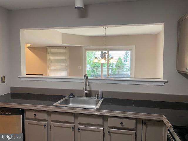 Photo 24 of 80 of 84 Woodlake Dr townhome