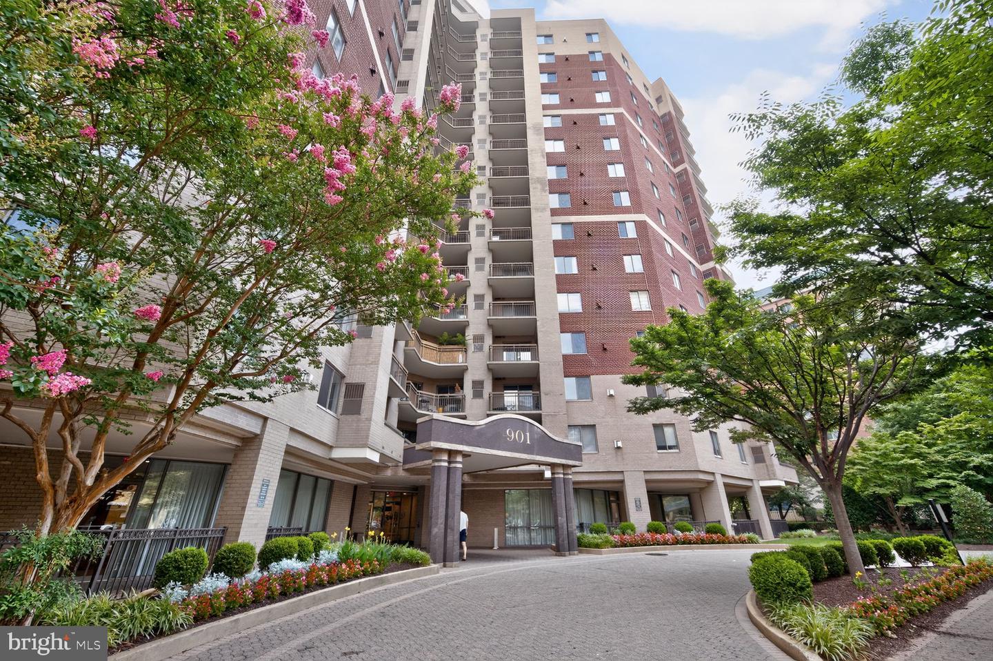 901 N Monroe Street Unit 402, Arlington, VA, 22201