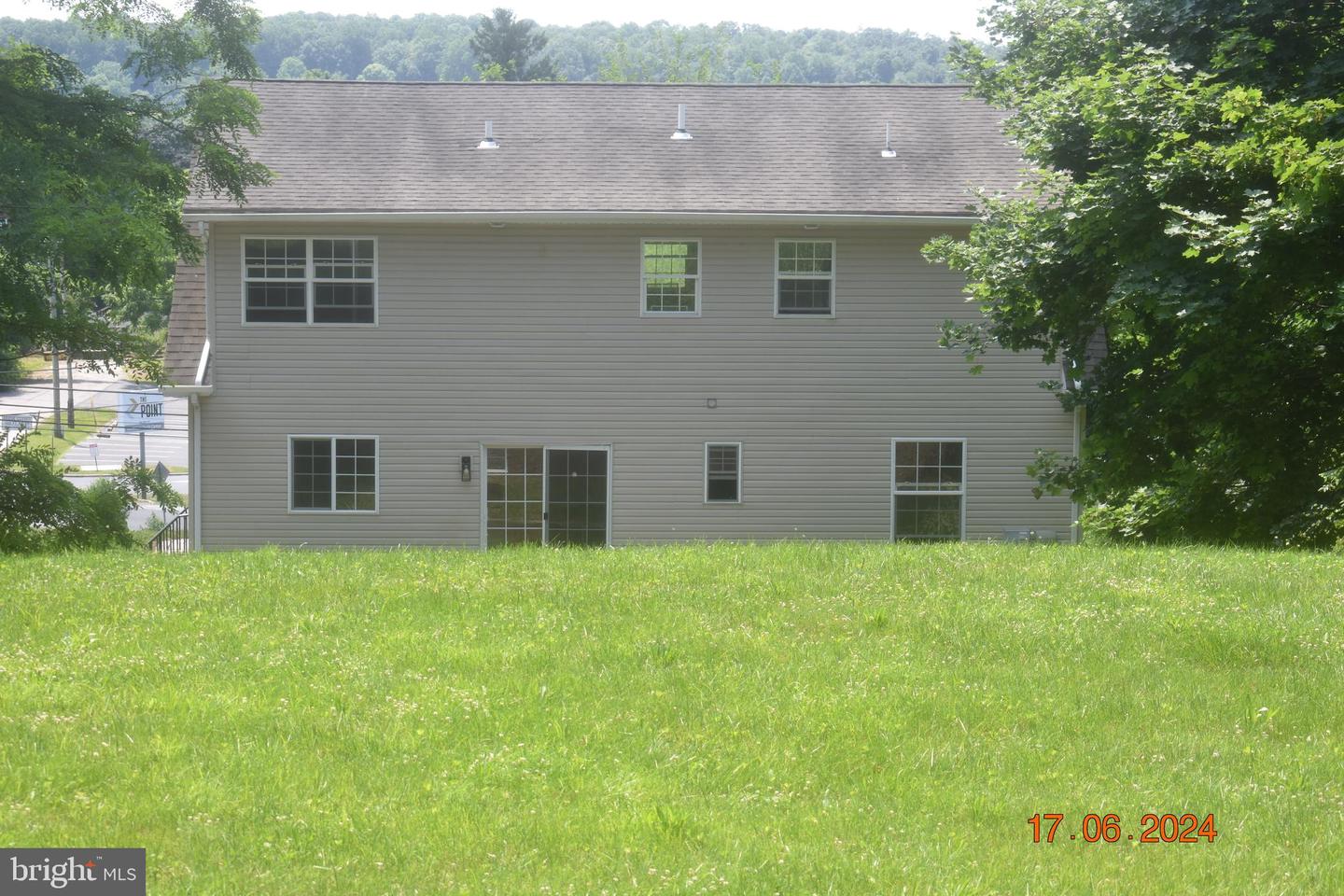 Photo 6 of 66 of 637 McCalls Ferry Rd house