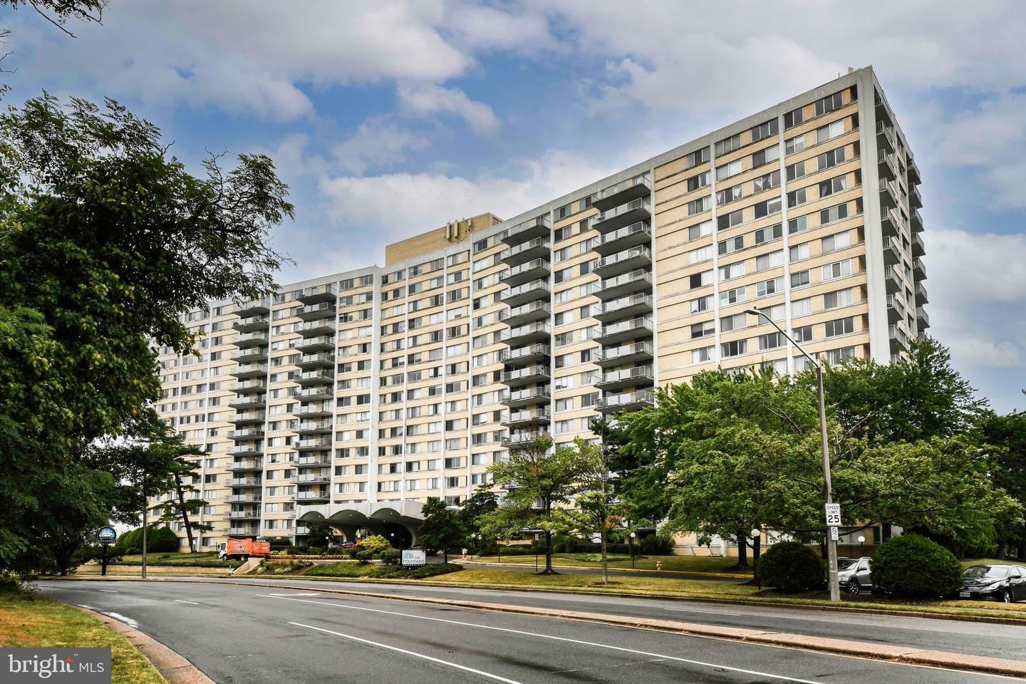 View Alexandria, VA 22312 condo