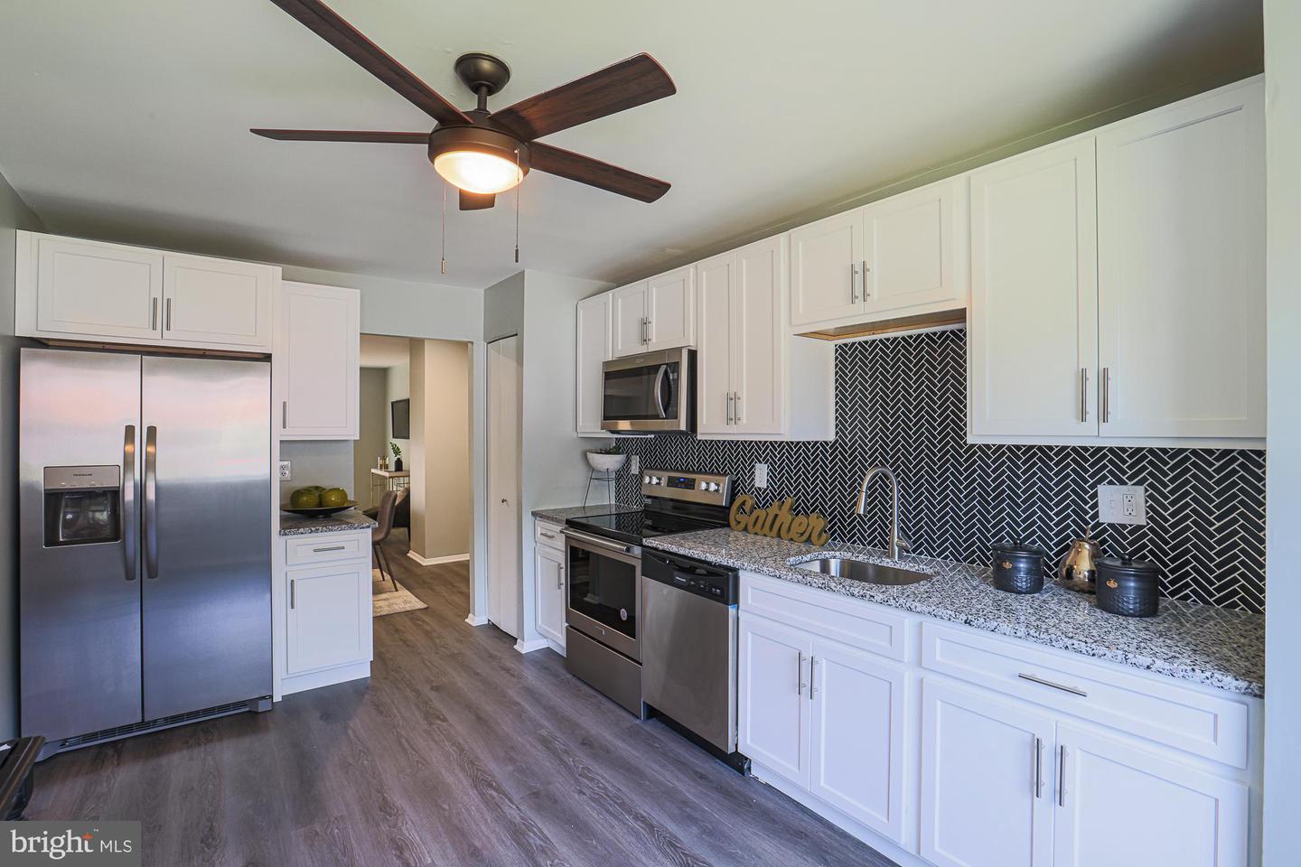 Photo 19 of 53 of 11 Aventura Ct townhome